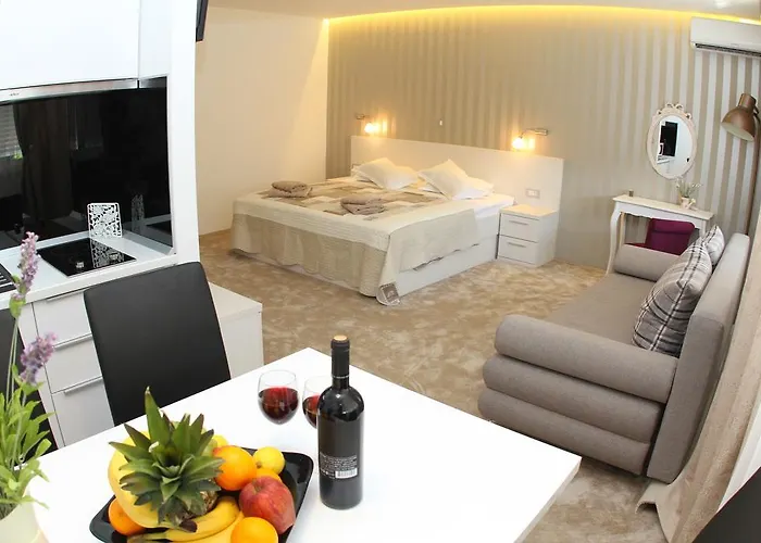 Mirakul Apartament *